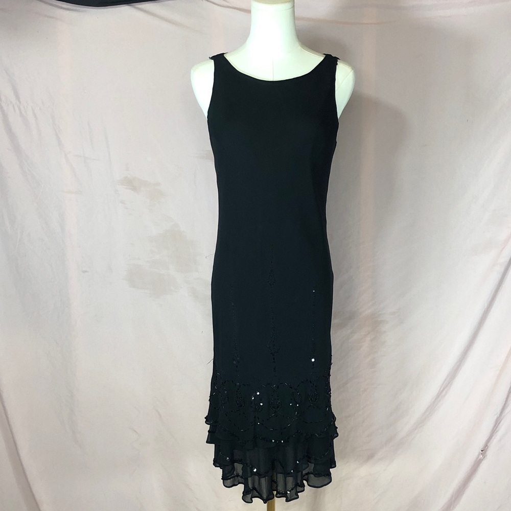 Prom Silk Sleeveless Tiered Hem Evening Dress Size 8 Medium